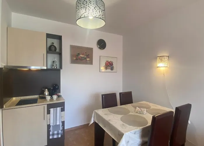 Appartement Bratanov Kasandra *