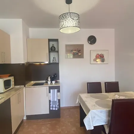 Bratanov Kasandra Apartament Słoneczny Brzeg
