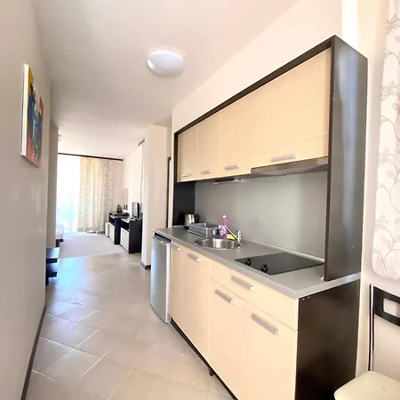Apartament Bratanov Kasandra *