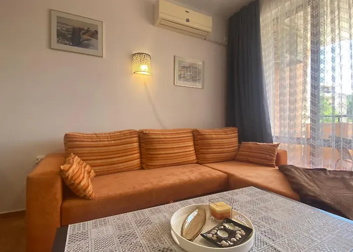 Bratanov Kasandra Appartement *