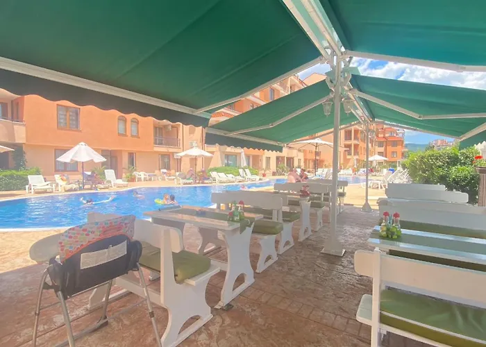 Bratanov Kasandra Apartment