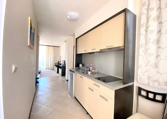 Apartment Bratanov Kasandra *