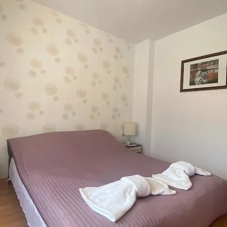Bratanov Kasandra Apartment