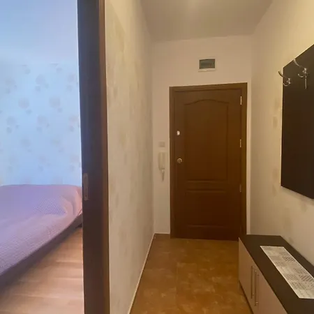 Bratanov Kasandra Apartment * 써니비치